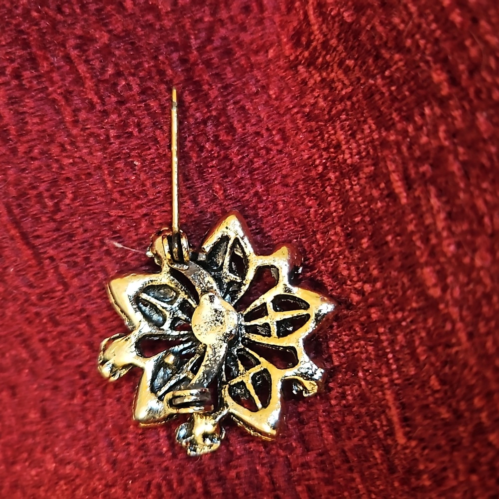 Vintage Pearl & Jewel Brooch Pin - Picture 3 of 4